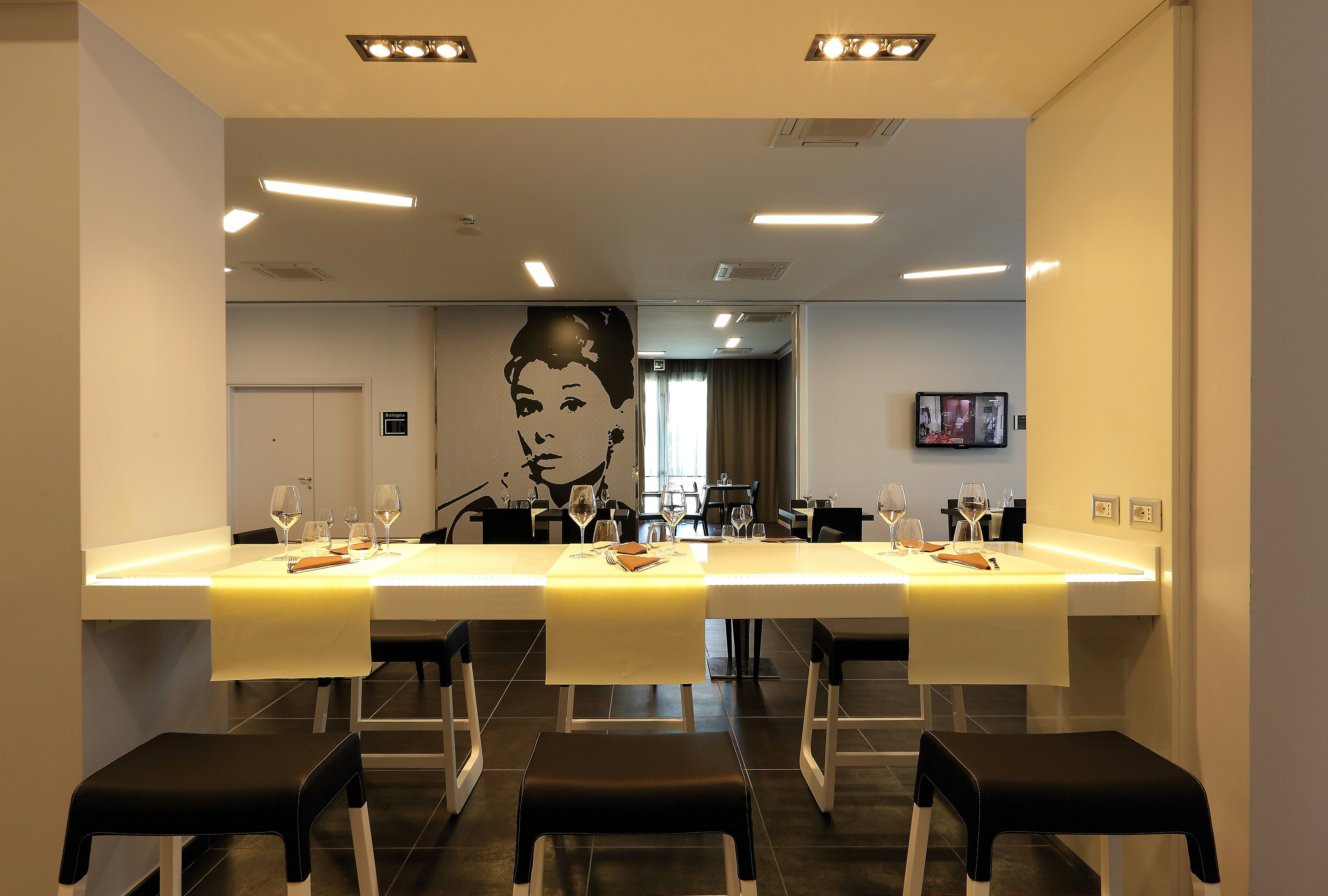 Holiday Inn Milan Nord Zara 48/66
