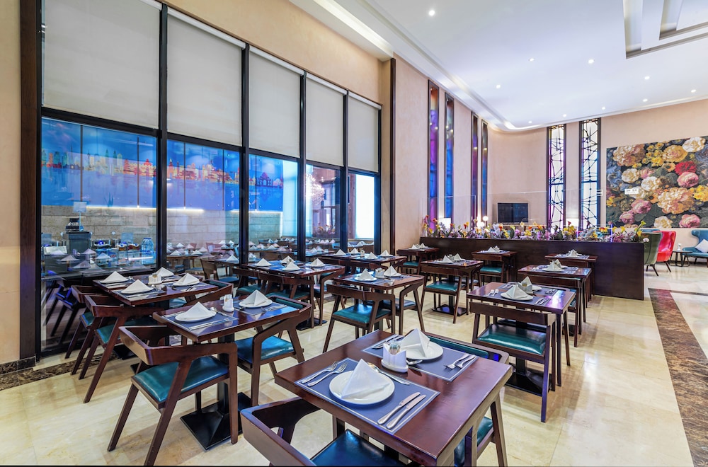 Sulaf Luxury Hotel 53/70