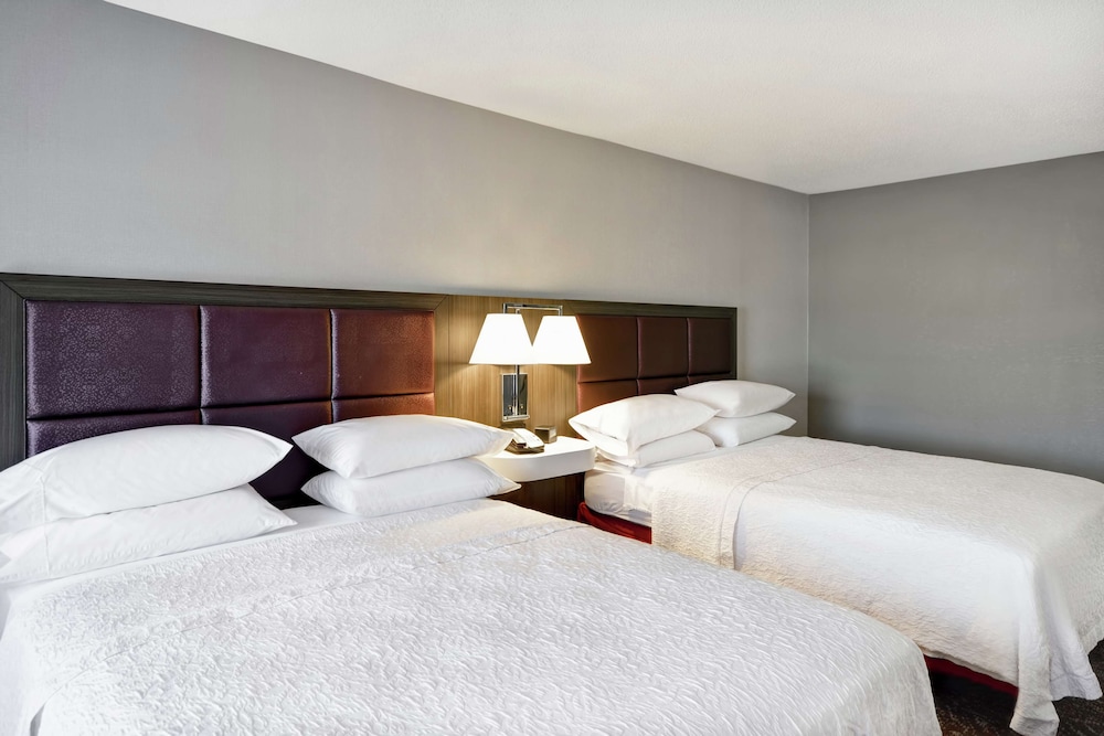 Hampton Inn & Suites Columbus Easton Area 9/49