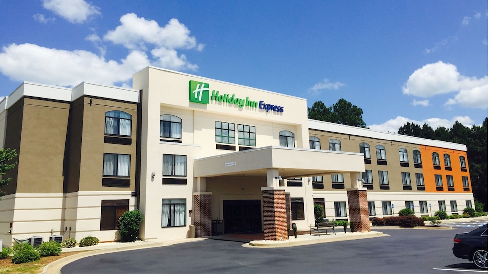Holiday Inn Express Madison 1/45