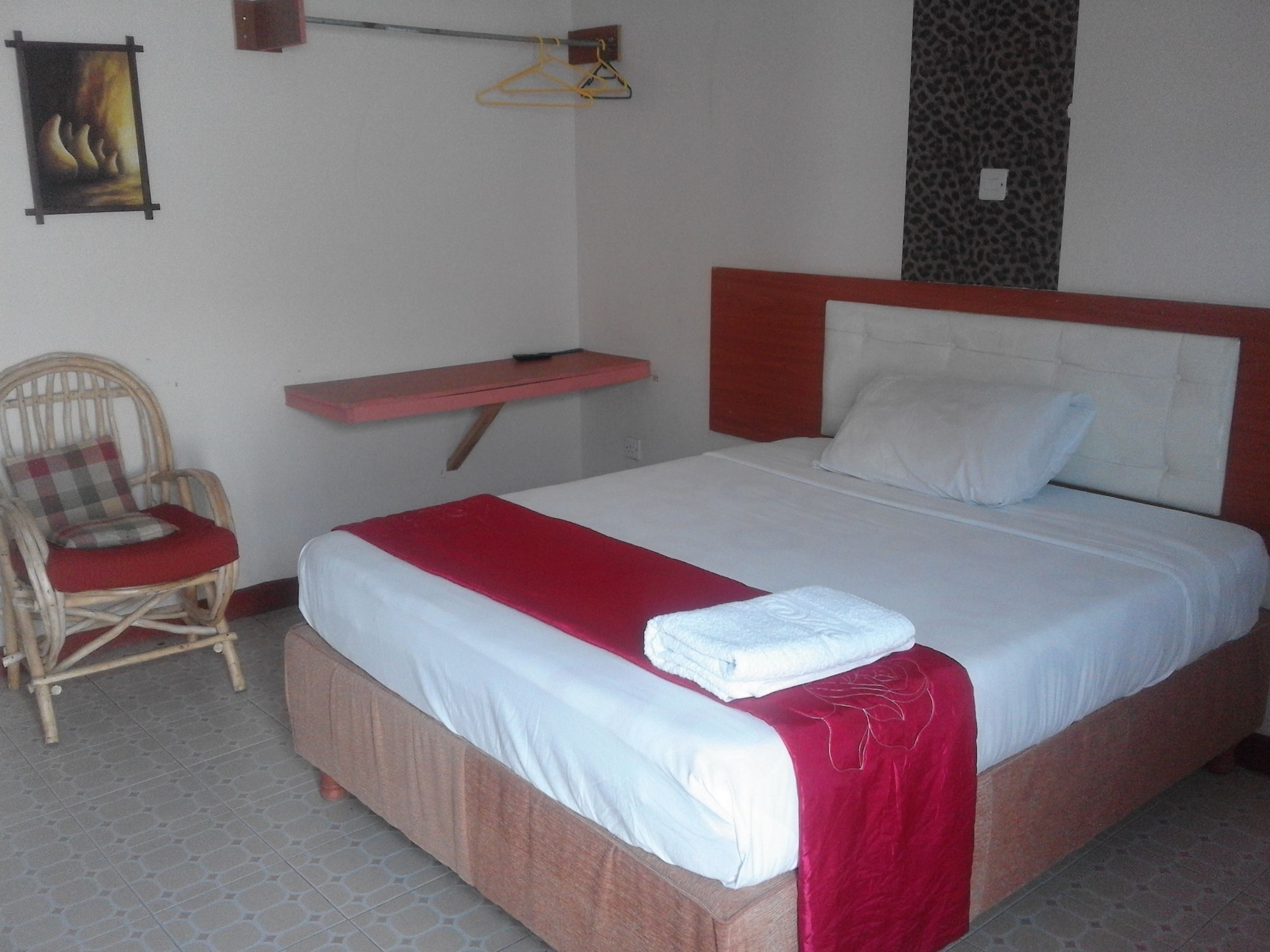 DELUXE, DOUBLE BED, VINEYARD VIEW