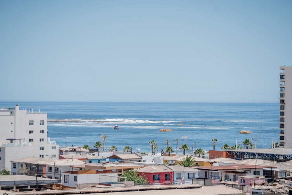 HOTEL IQUIQUE EXPRESS(FORMERLY Hotel Spark Express Iquique) 32/37