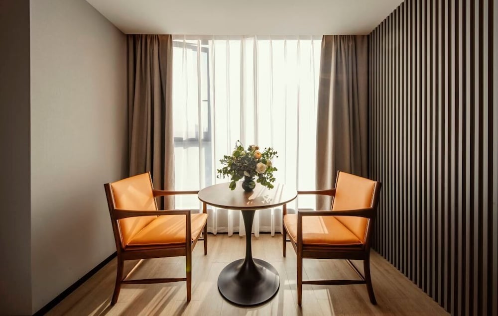UrCove by Hyatt Chengdu Wenshufang Chunxi Road 36/50