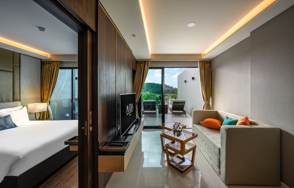 Mida Grande Resort Phuket 38/74