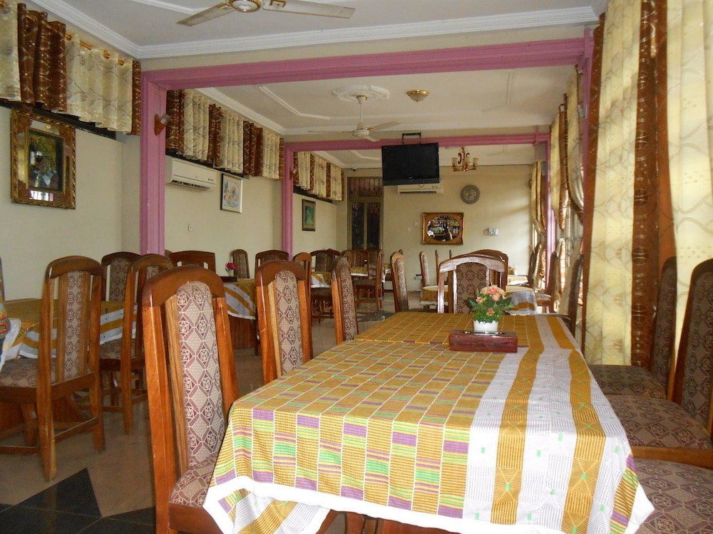 Nicolizy Hotel 22/28