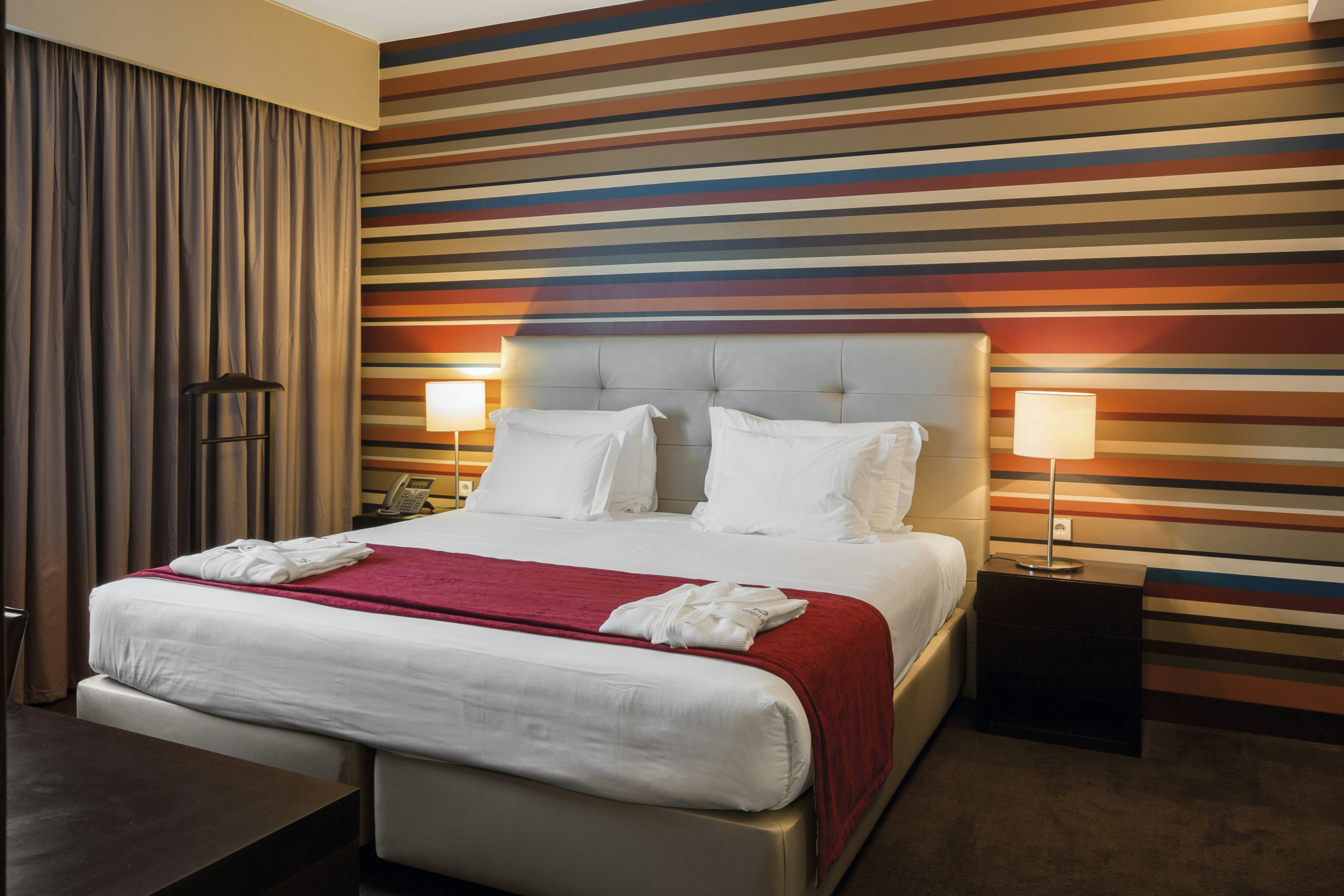 Hotel Tropico 10/63