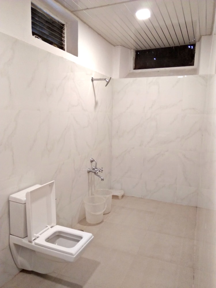 Hotel Shanti Mount Abu 28/28