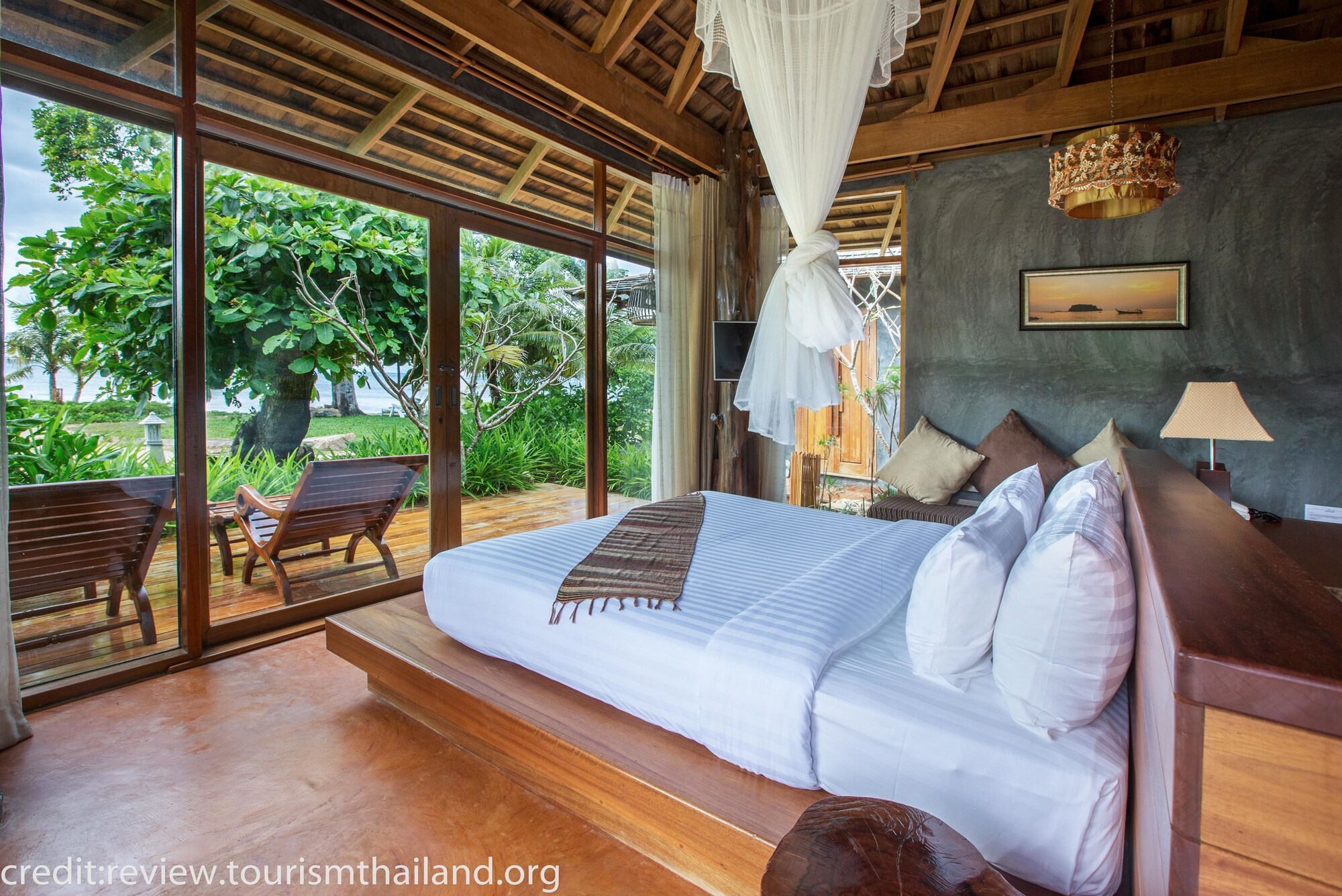 ORIENTAL, VILLA, BEACH FRONT
