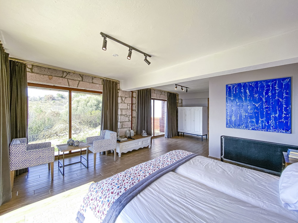 Simurg Inn 9/50