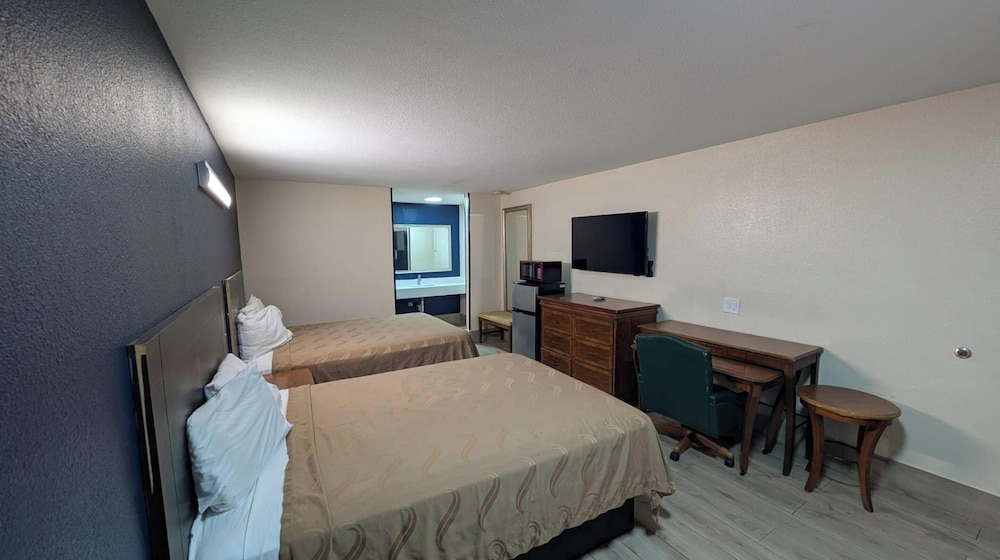 Texas Inn Brownsville by Hotel O 27/53