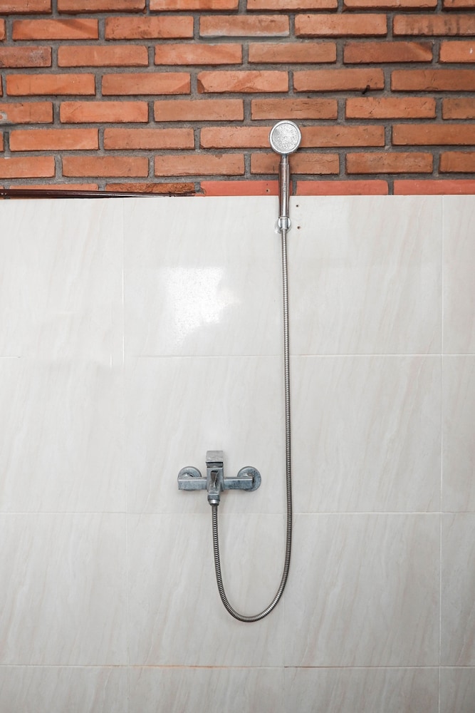 OYO 550 Kebon Krapyak Cottage Syariah 22/42