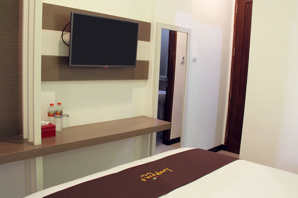 Luxpoint Hotel Surabaya 5/34