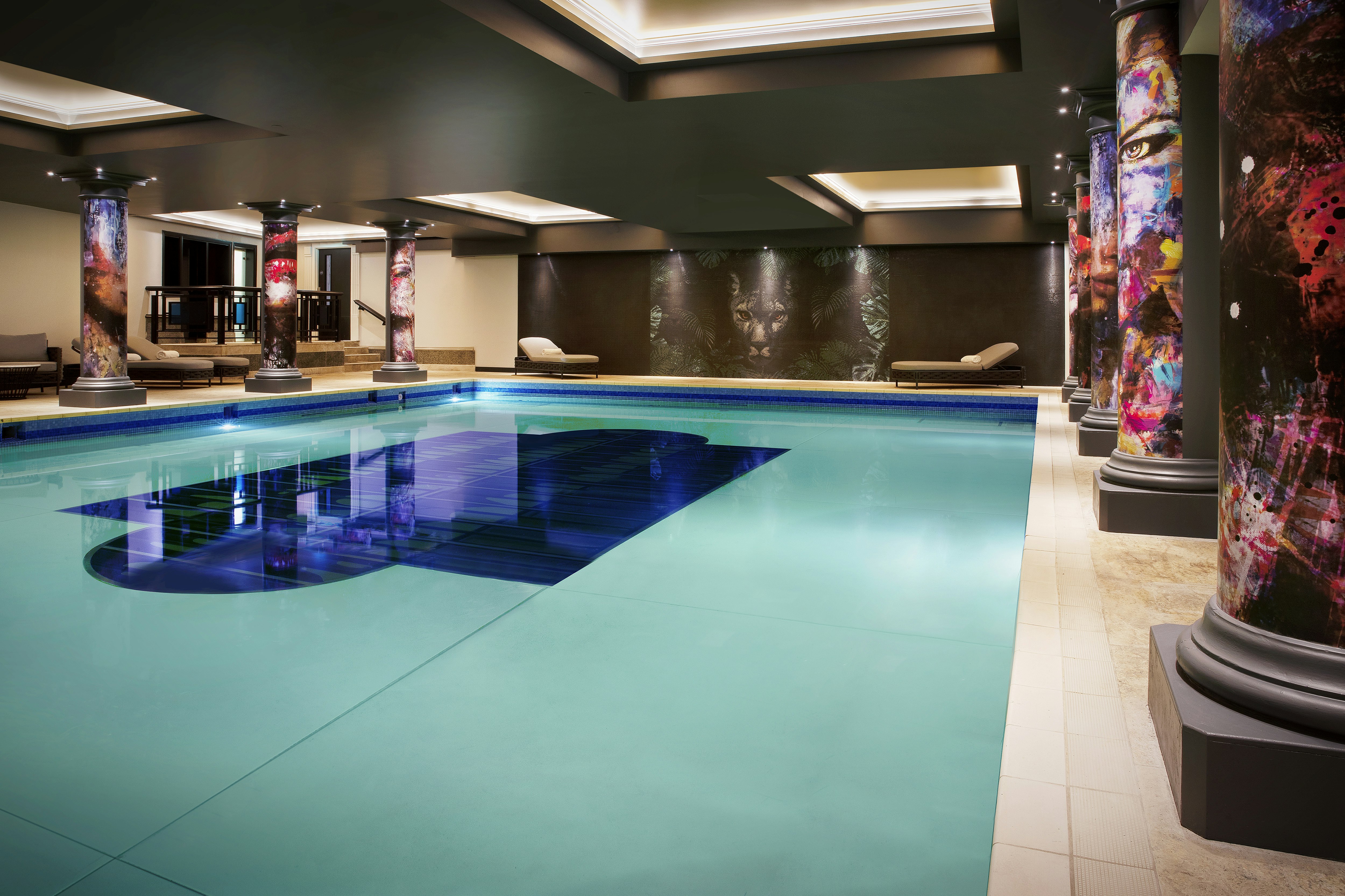NYX Hotel London Holborn by Leonardo Hotels 50/50