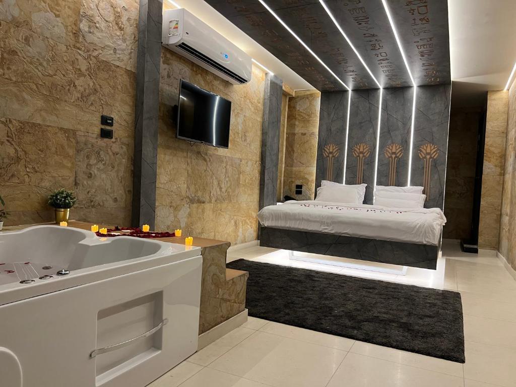 Junior Suite, Hot Tub