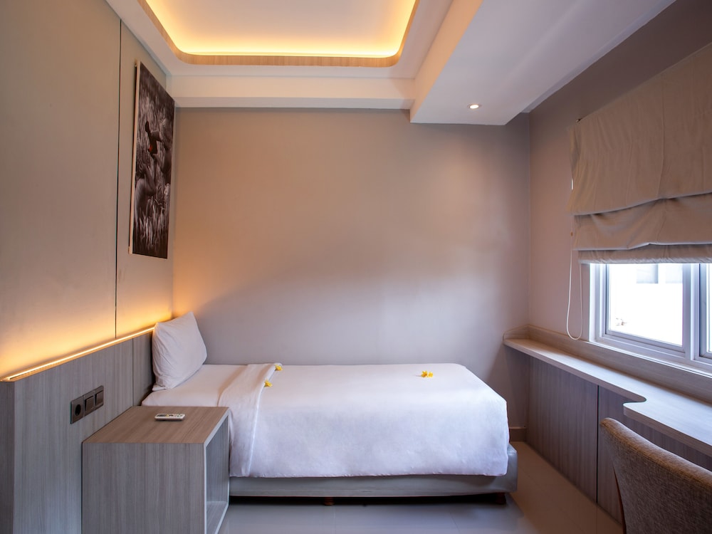 Harris, 2 Bedrooms, Unique, Double and Twin Beds