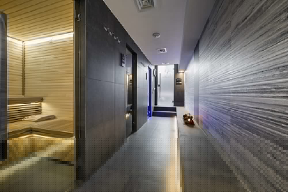 LHP Hotel River and Spa 33/69