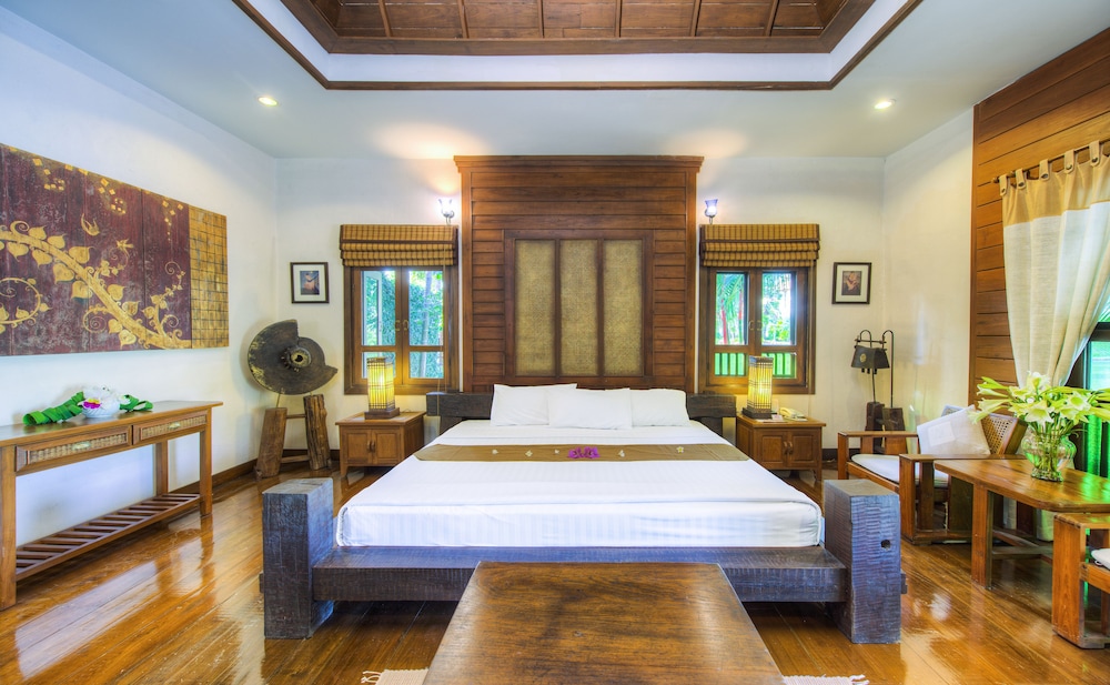 Horizon Village And Resort 24/72