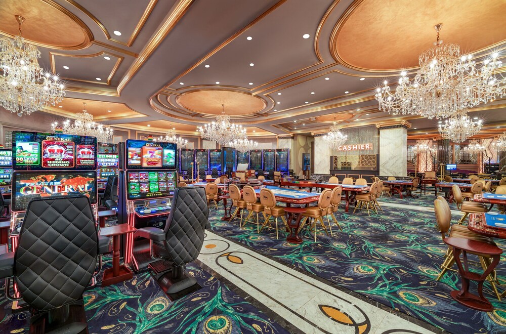 Les Ambassadeurs Marina Hotel Casino 32/50