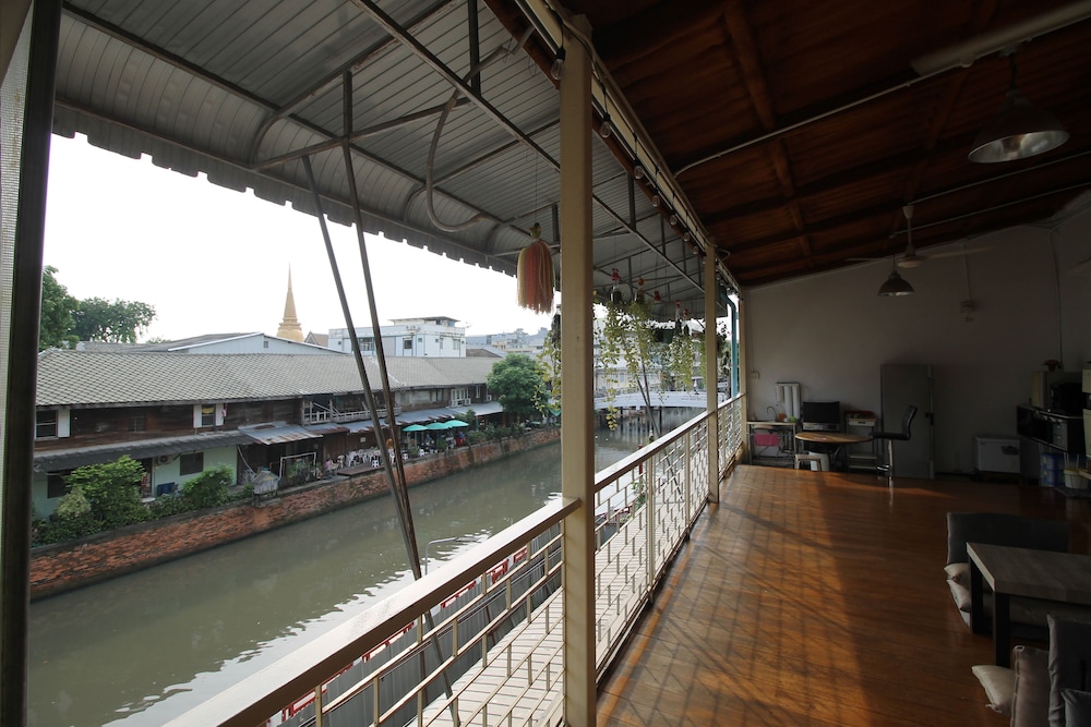 Baan Nampetch Hostel 28/50