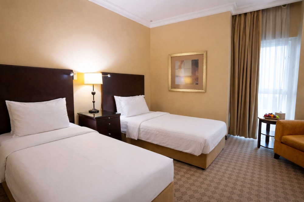 CLASSIC, TWIN BEDS, SEA VIEW