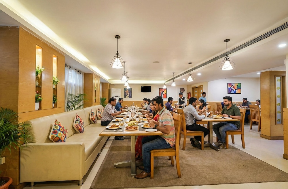 MAHALAYA RESIDENCY 45/59