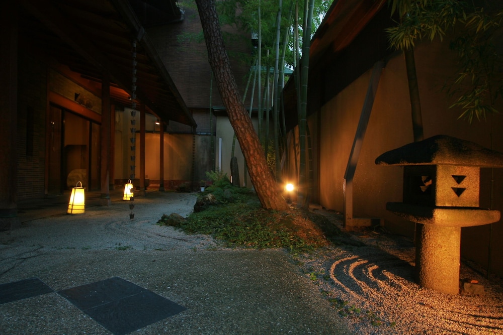 Shibunoyu 49/50
