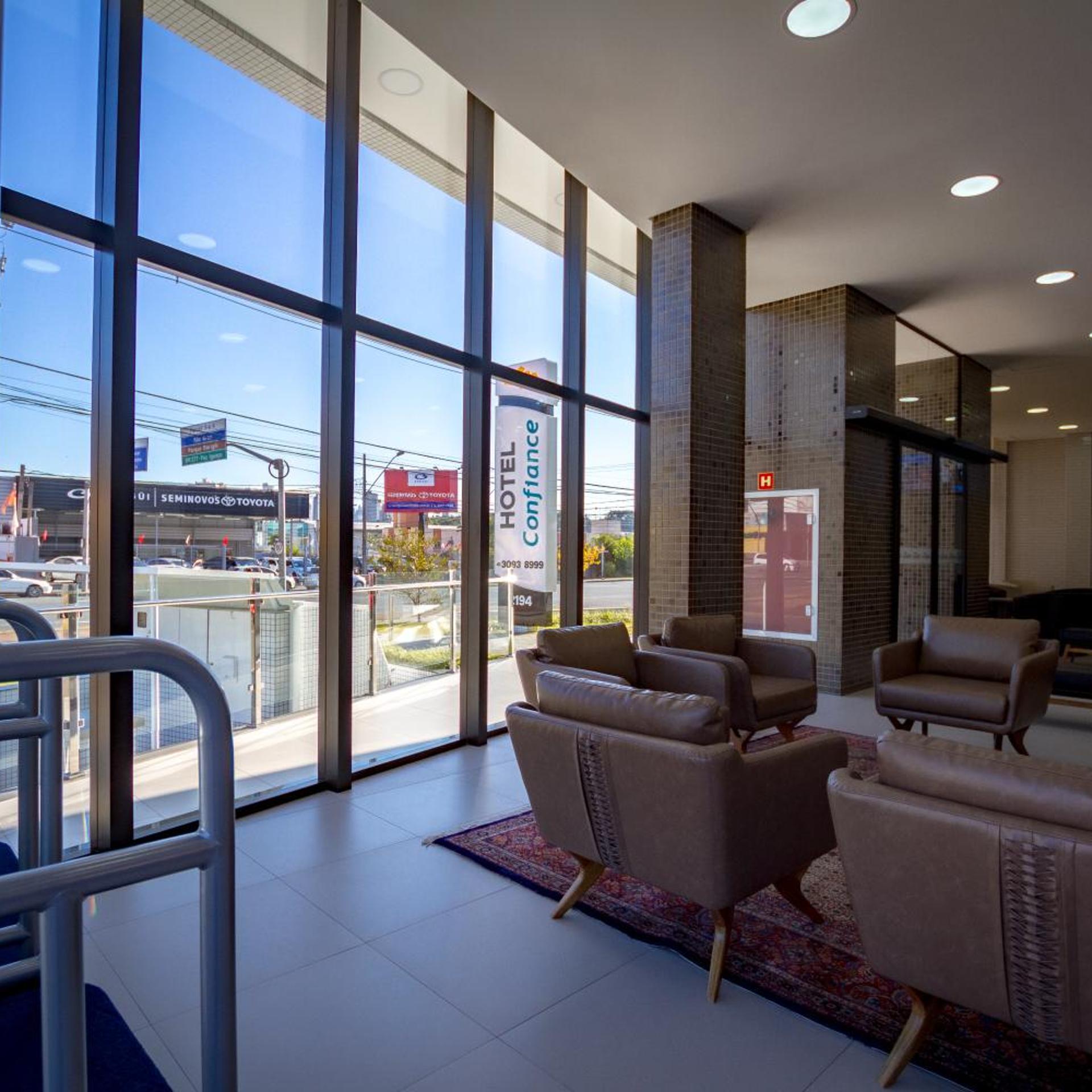 Hotel Confiance Barigui 12/18