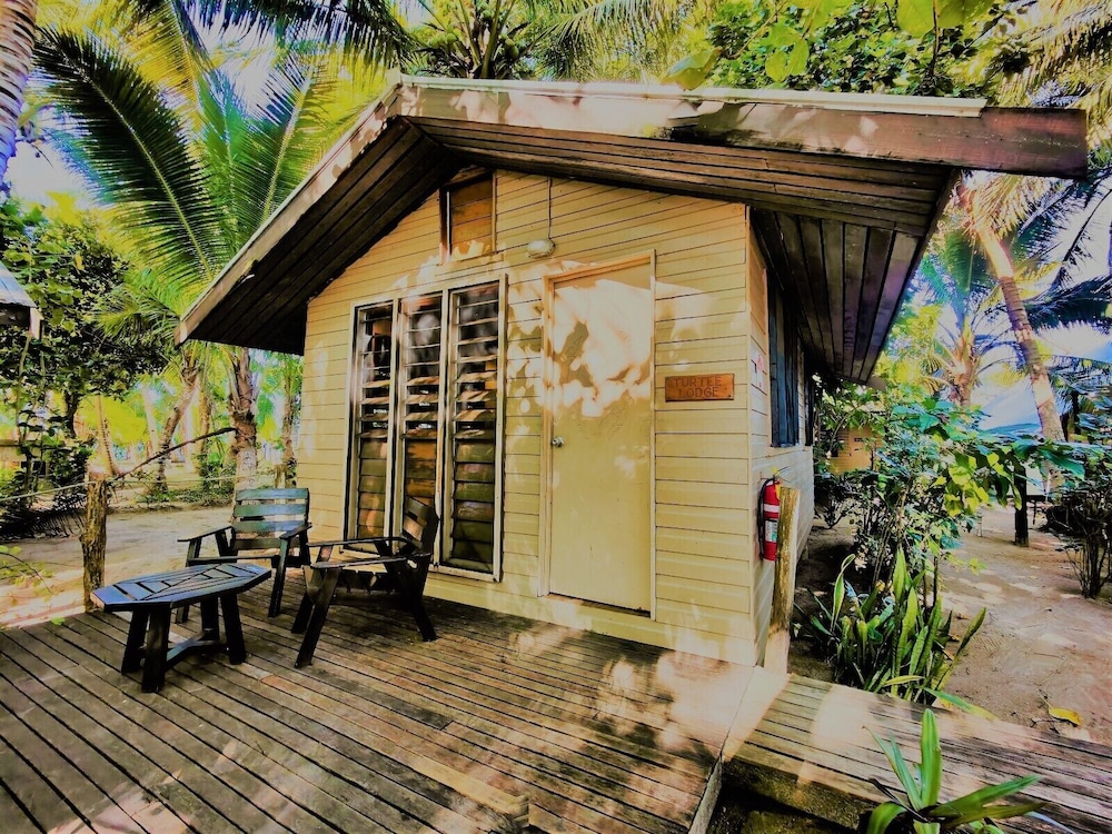 Likuri Island Resort Fiji in LIKURI ISLAND