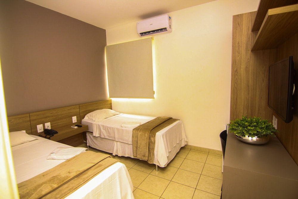 Hotel Alpha 14/62