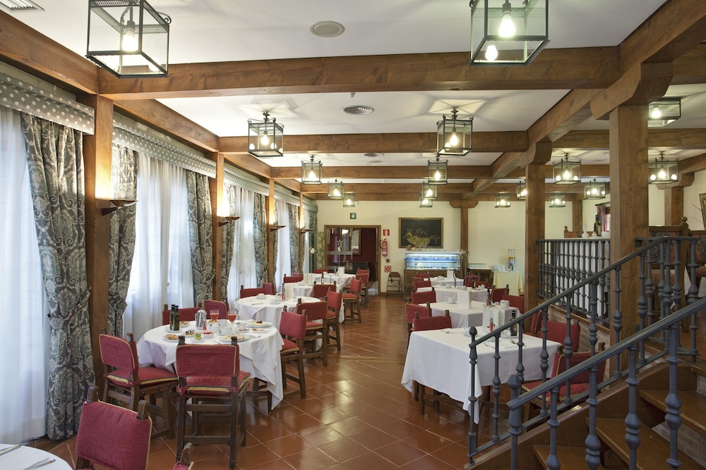 Parador de Santo Domingo de la Calzada 40/50