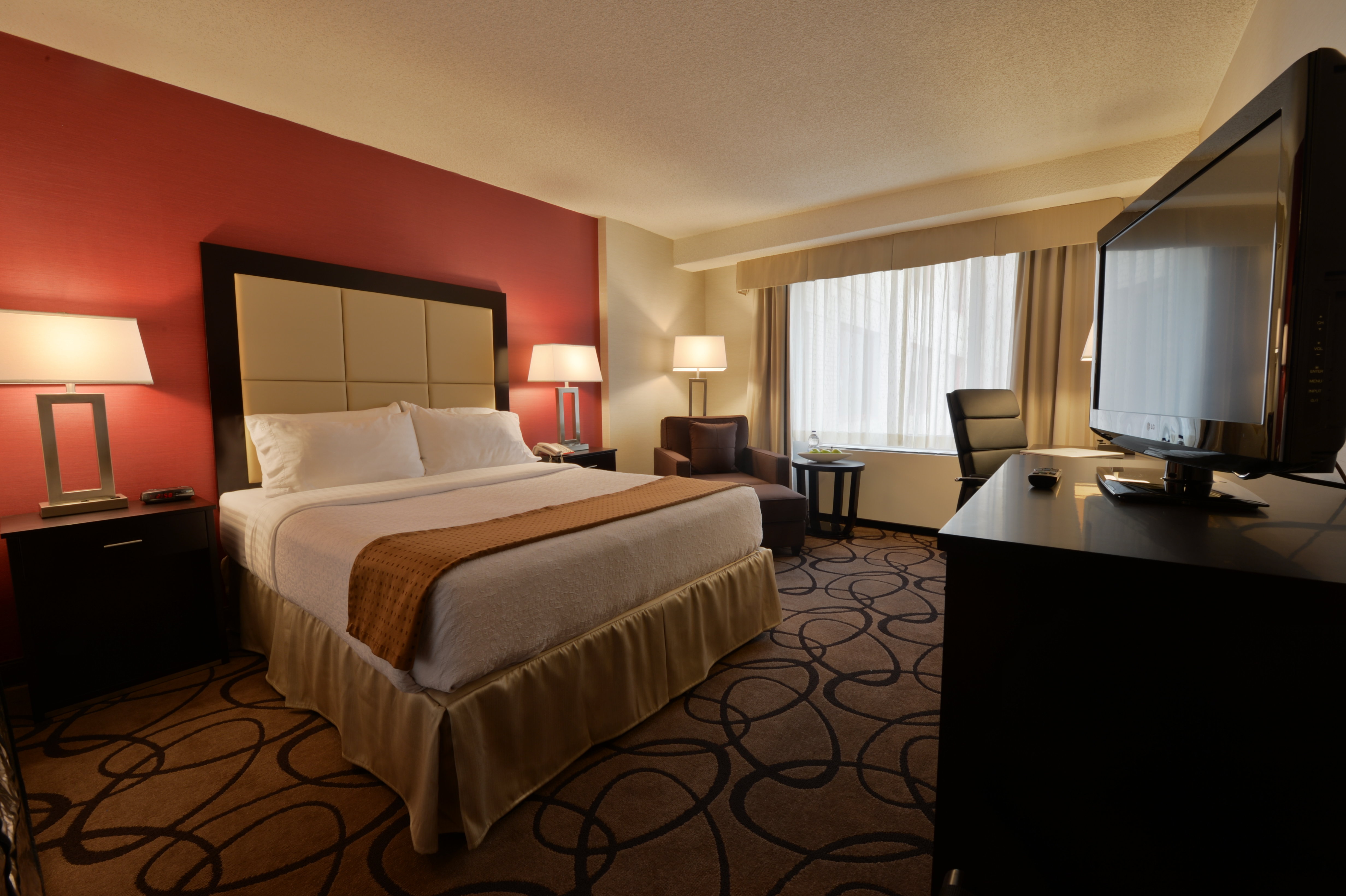 Holiday Inn Montreal Centre-Ville Downtown 24/70