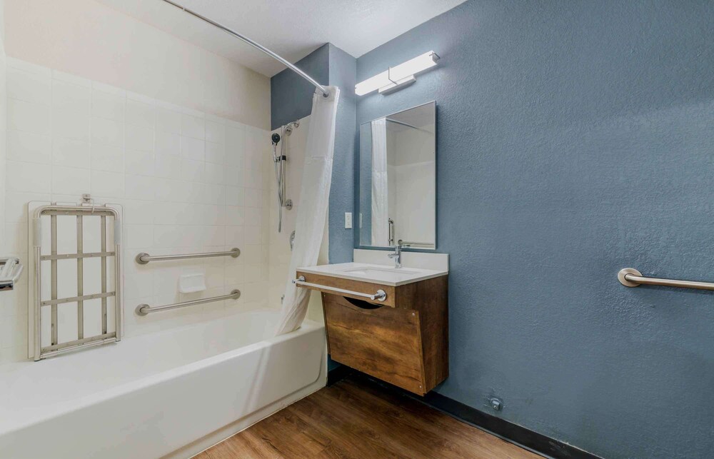 Extended Stay America Suites Miami Airport Doral 39/39