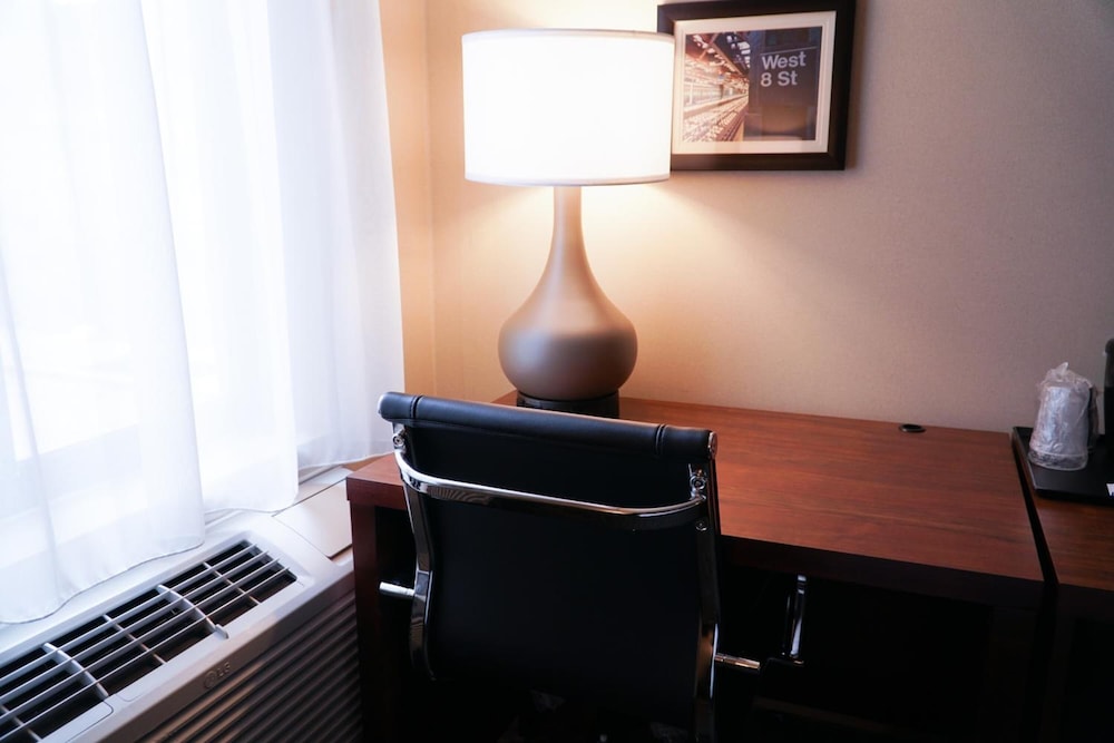Hotel Mint JFK Airport photo4