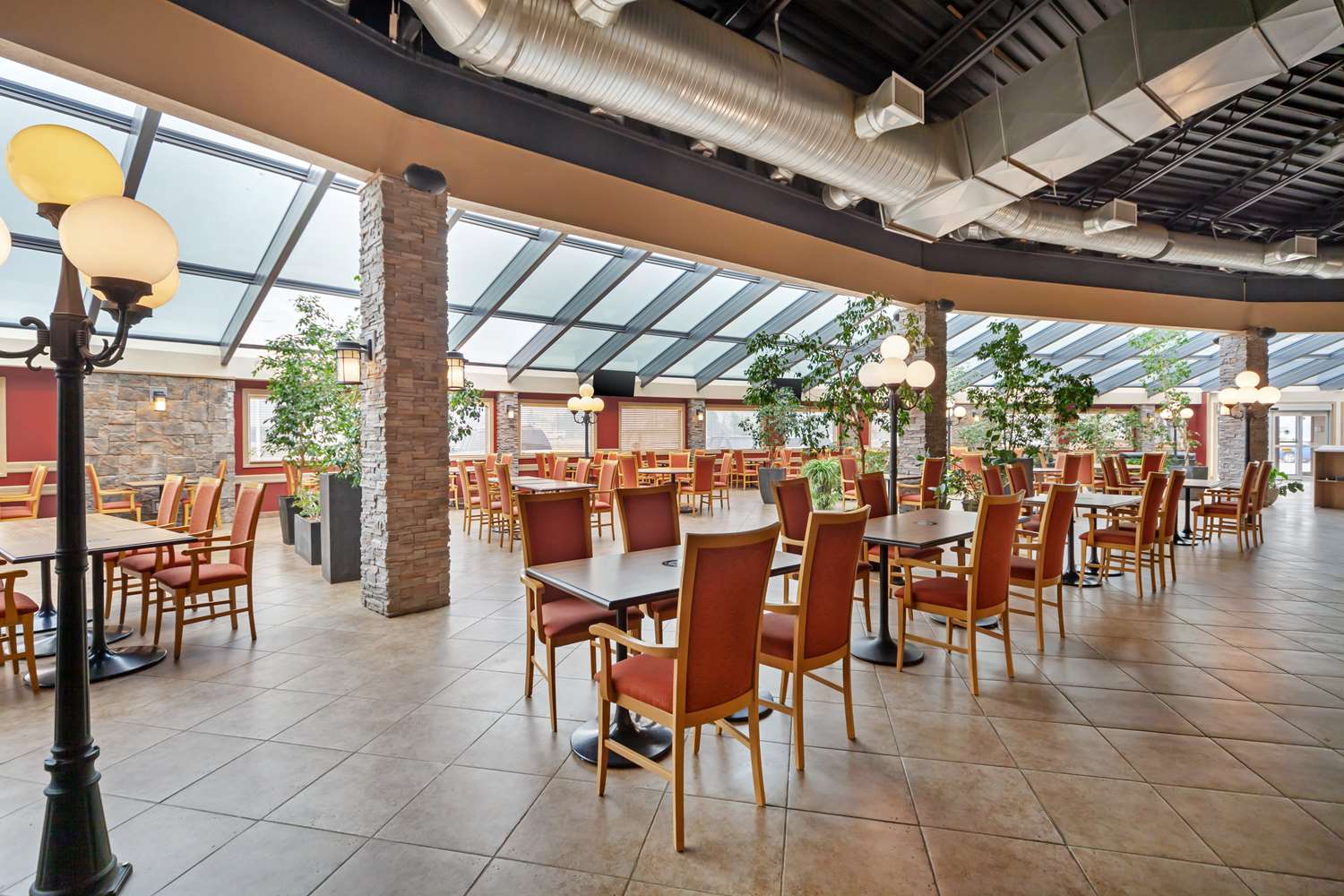 Best Western Plus Mirage Hotel and Resort 13/22