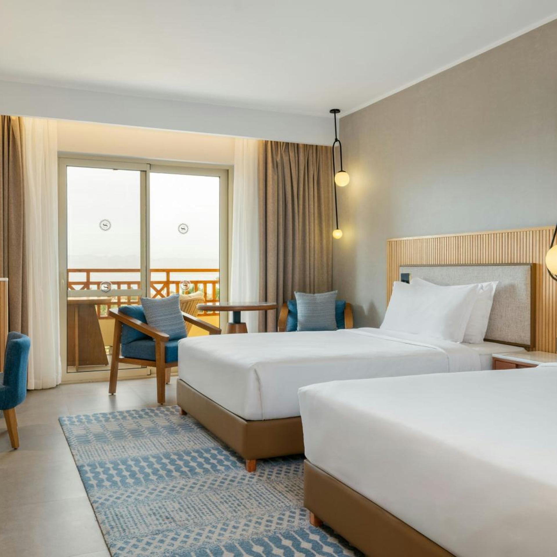 Guest Room, Twin Beds, Sea Front