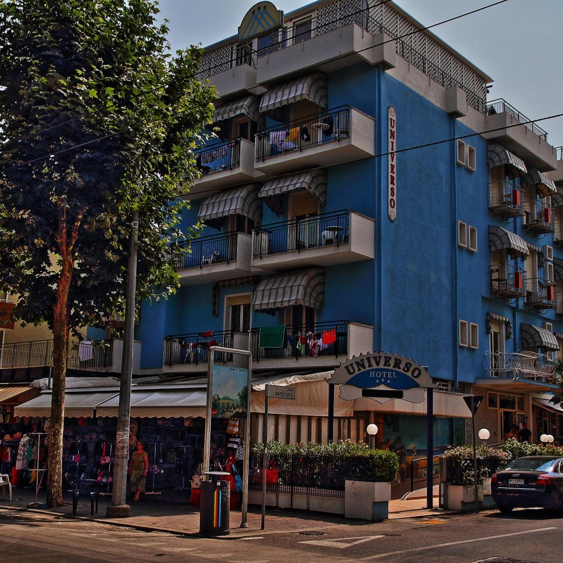 Hotel Universo 20/27