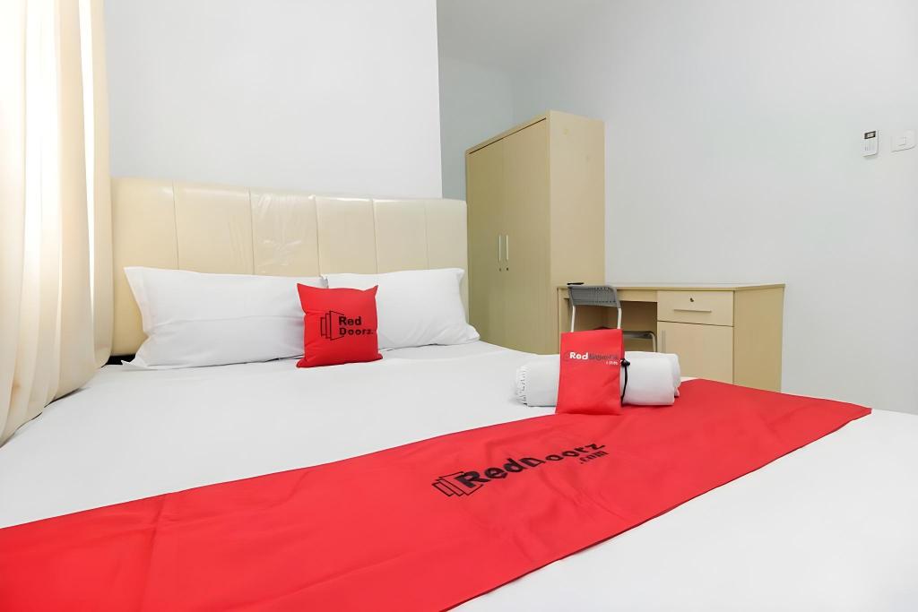 Reddoorz Near Siloam Hospital Palembang 14/56