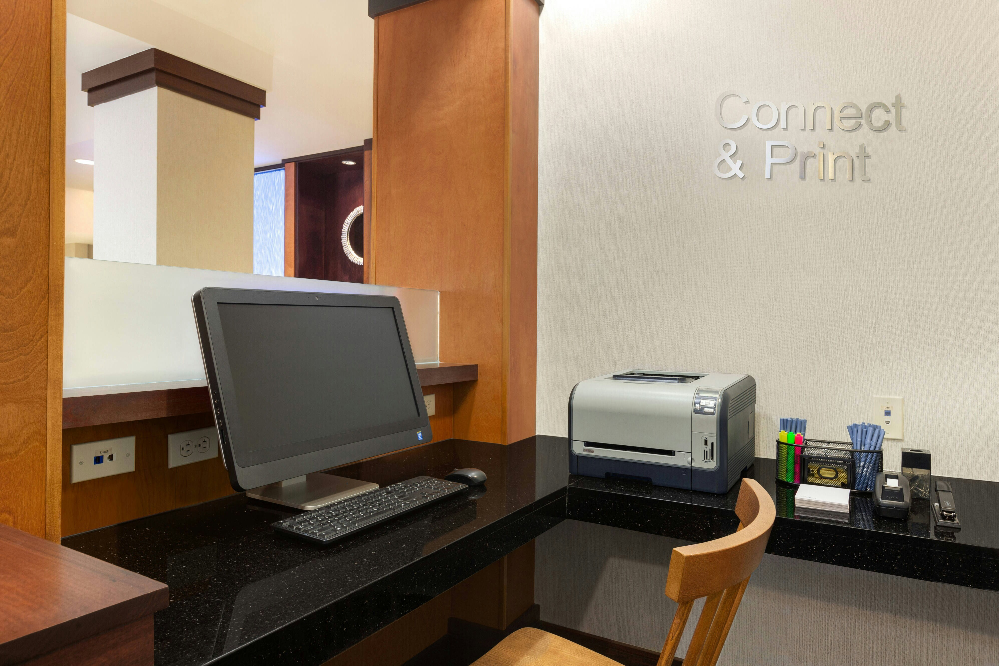Fairfield Inn & Suites Jacksonville West/Chaffee Point 36/42