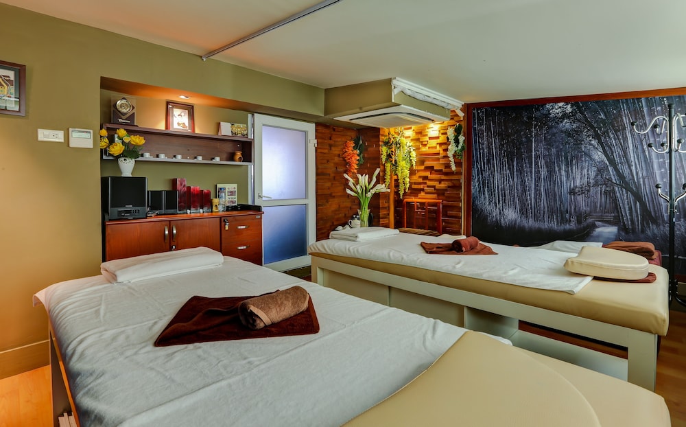 Conifer Boutique Hotel 19/29