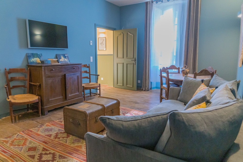 Chateau Saint Roux 39/58