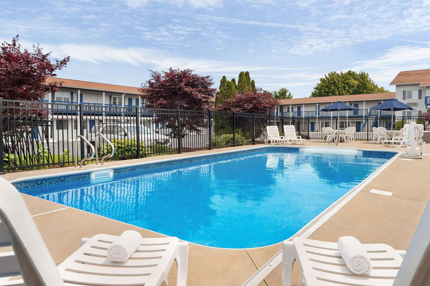 Days Inn by Wyndham Middletown/Newport Area 32/40