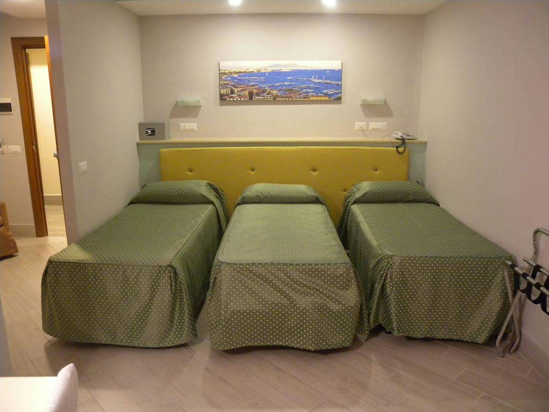 Hotel International Capodichino 35/53