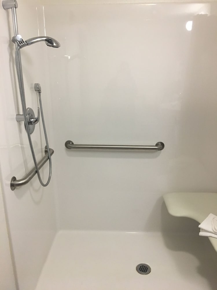 Motel6 Bremerton, WA 29/33