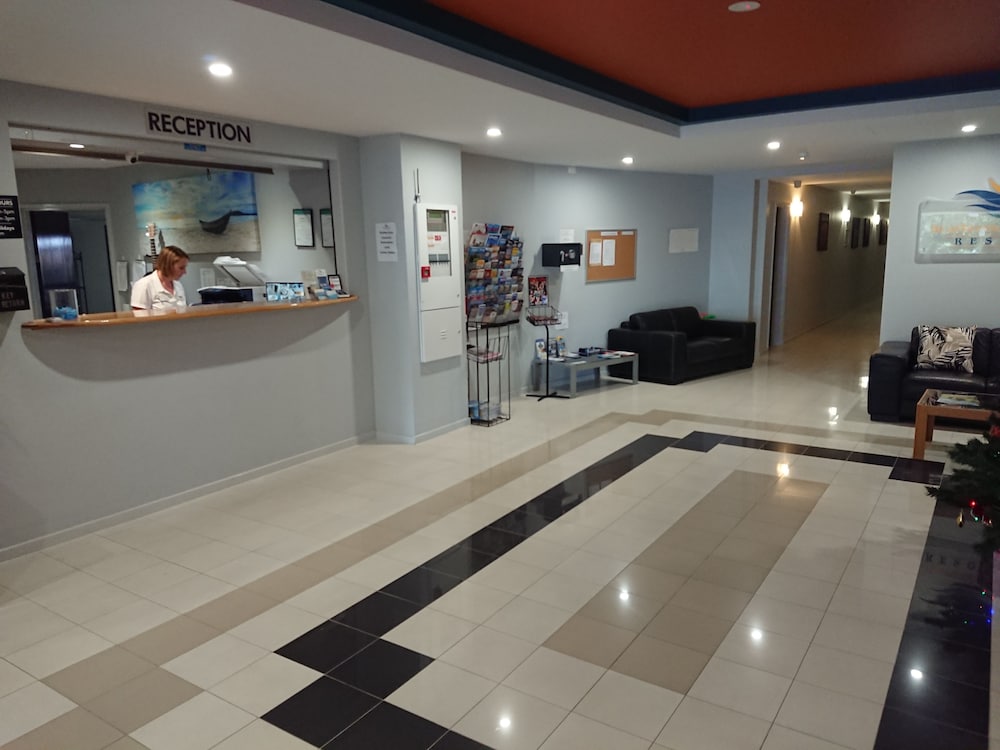 SCARBOROUGH BEACH RESORT 8/72