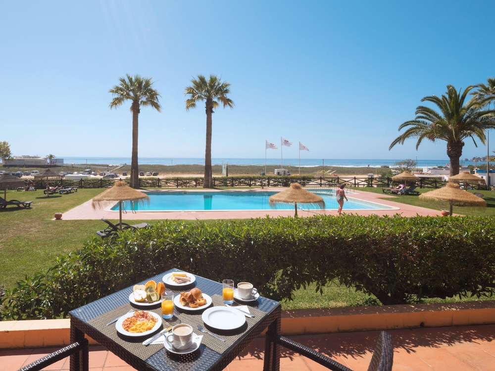 Meia Praia Lagos - Beach Club Apartments 36/54