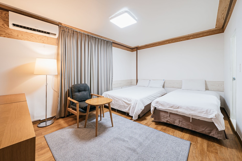 Miju Hotel 16/50