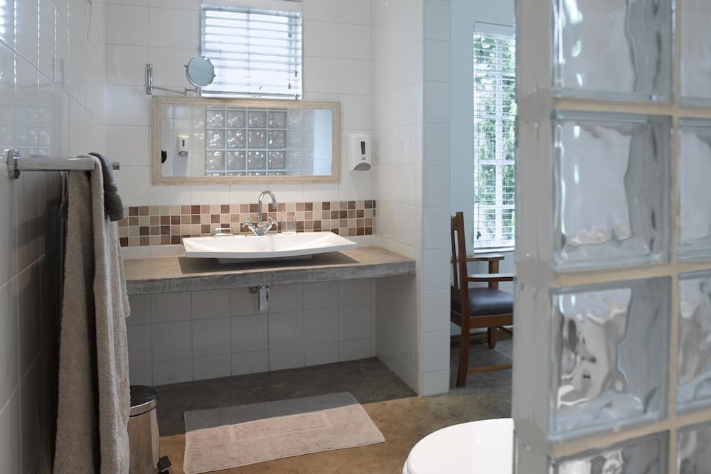 Ten Stirling B&B 15/16