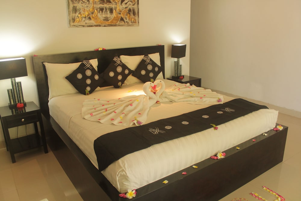 DELUXE, VILLA, KING BED, OCEAN VIEW