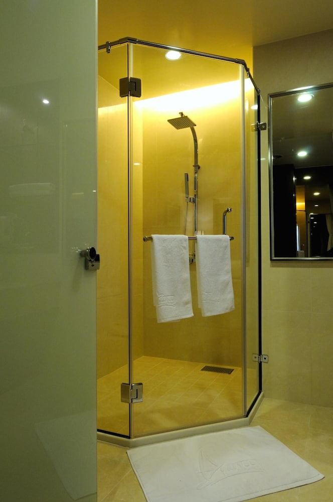 HAI YUE HOTEL 33/33