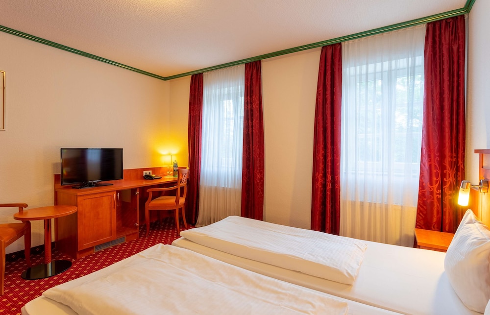 Waldhotel Eskeshof 32/70
